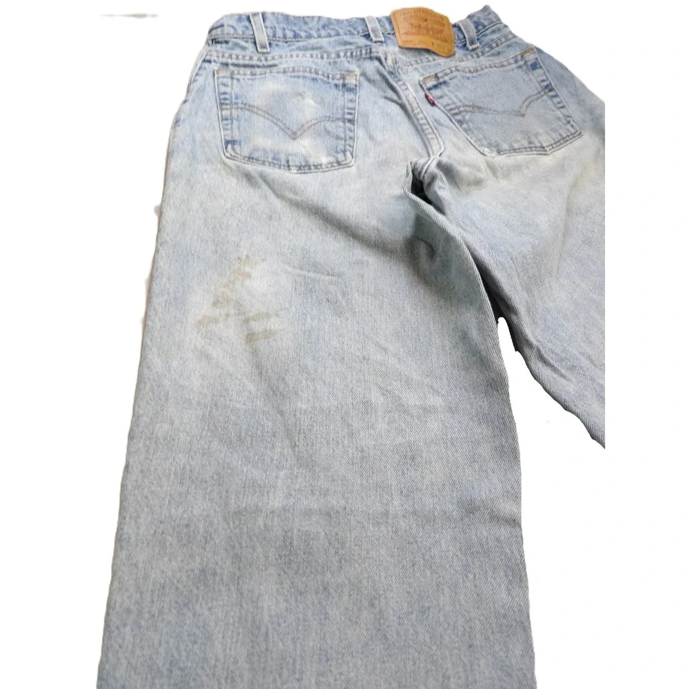 VTG Levis 560 Jeans Men 30x32 Made in USA Light Wash Loose Fit Tapered Blue 90s
